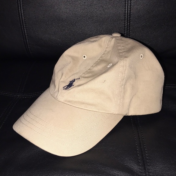 tan polo hat